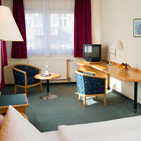 Hotel Berlin - Greenline Hotel 佐森 外观 照片