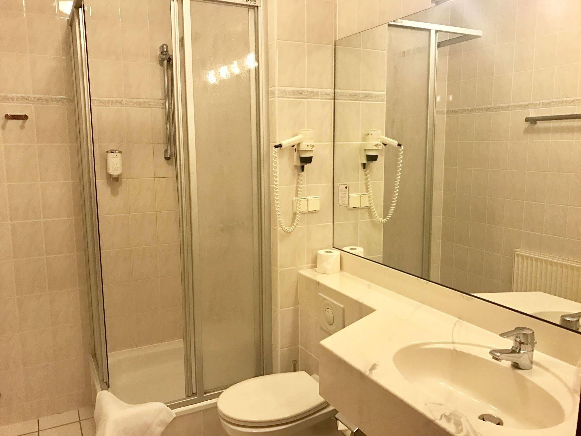 Hotel Berlin - Greenline Hotel 佐森 外观 照片