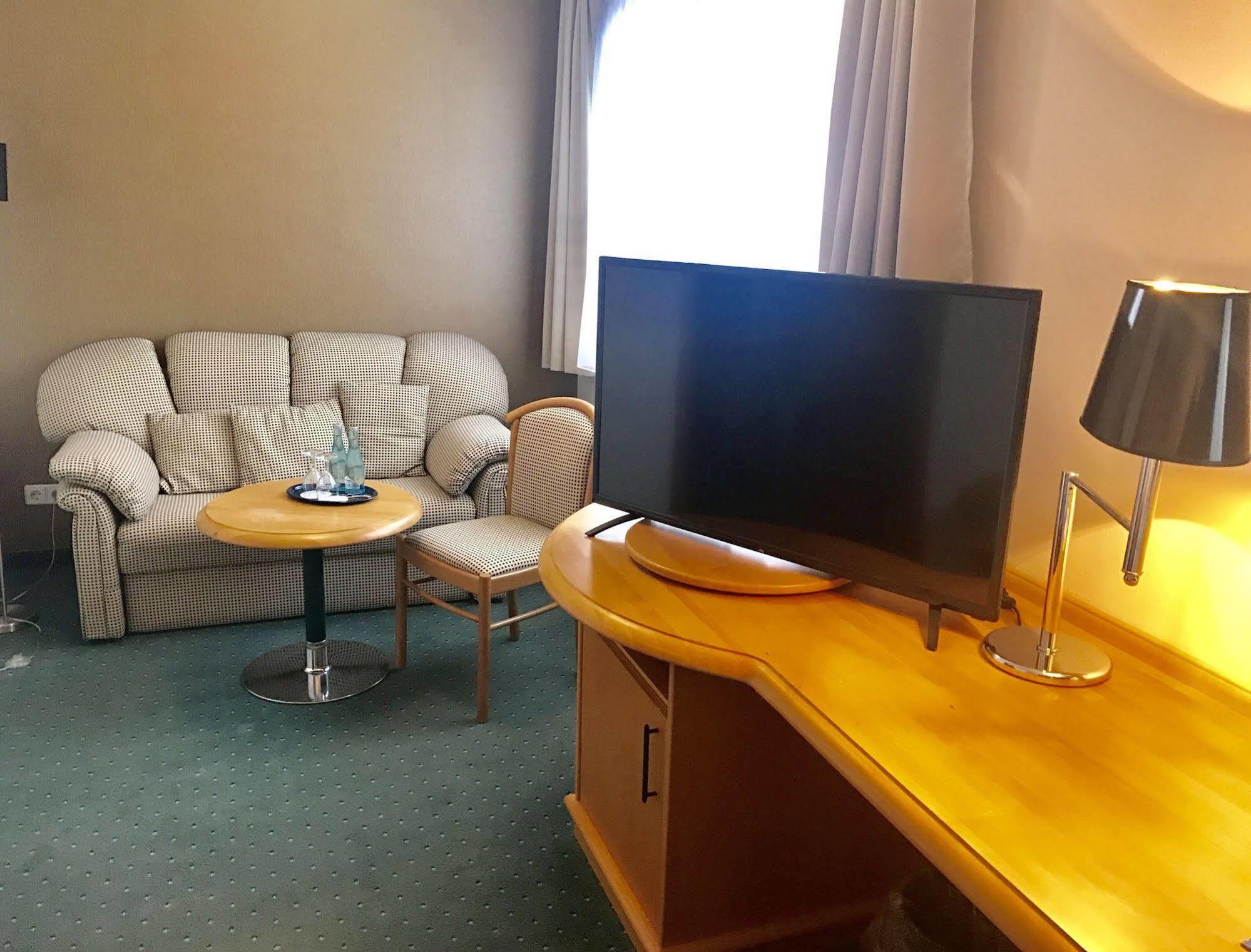 Hotel Berlin - Greenline Hotel 佐森 外观 照片