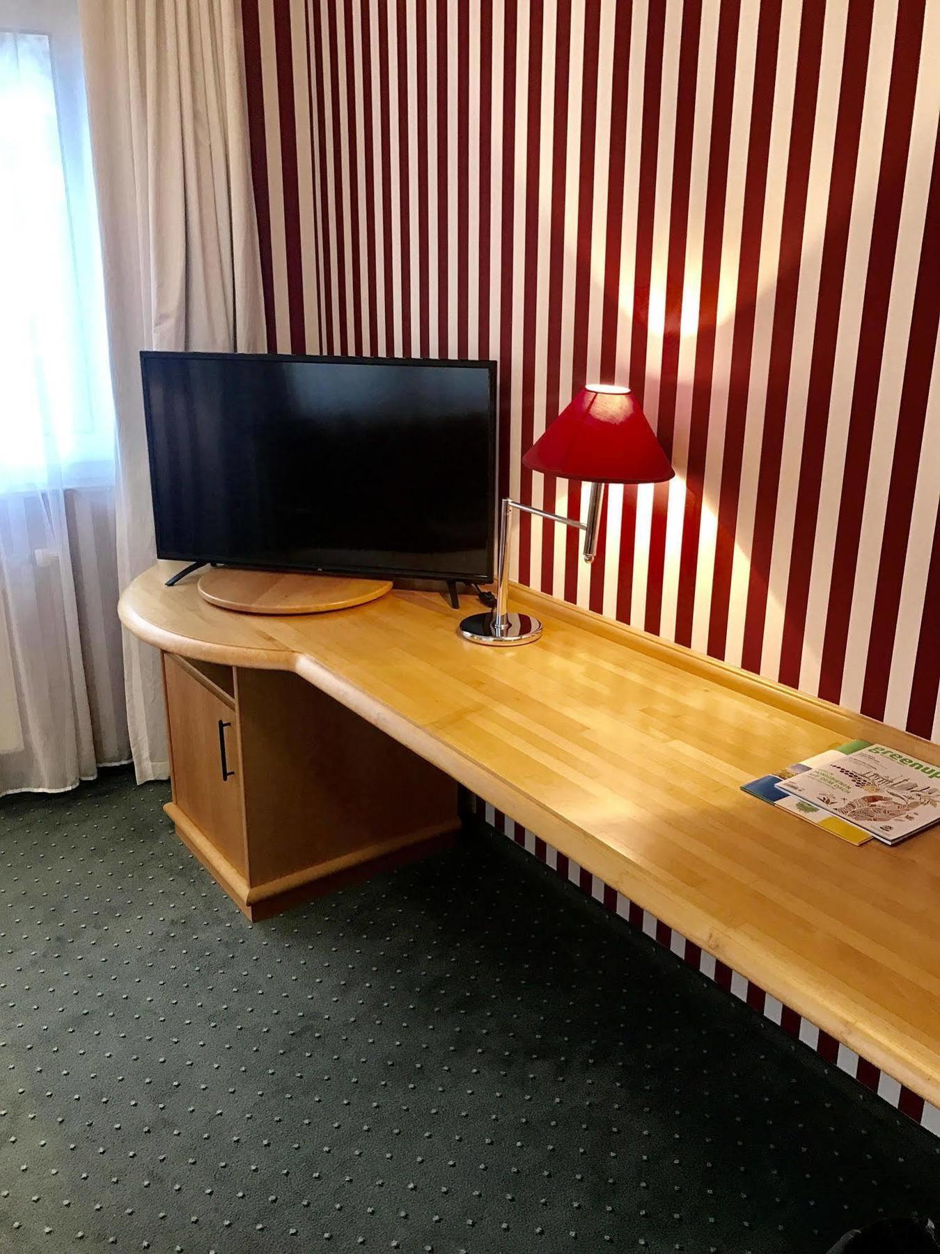 Hotel Berlin - Greenline Hotel 佐森 外观 照片